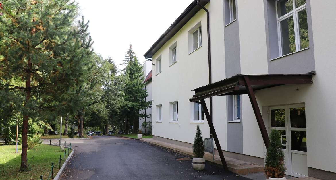 Stacionarno liječenje i njega